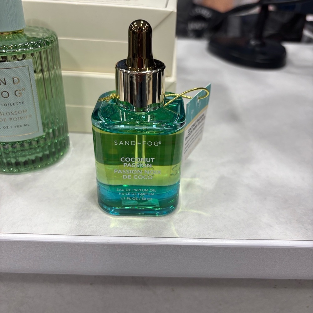Sand + Fog Coconut Passion Perfume Oil - Picture 3 of 7